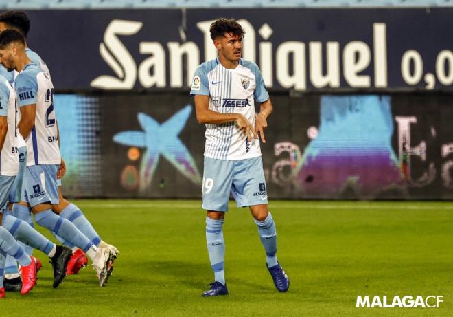 Jozabed celebra su gol al Mirandés (Fotos: Málaga CF).