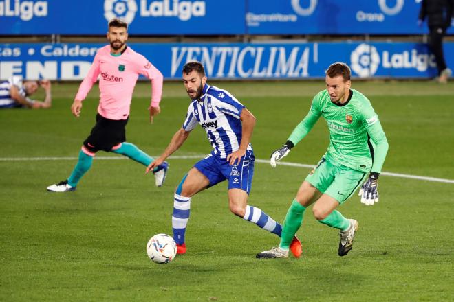 El gol de Luis Rioja hizo reflexionar a Koeman (Foto: EFE)