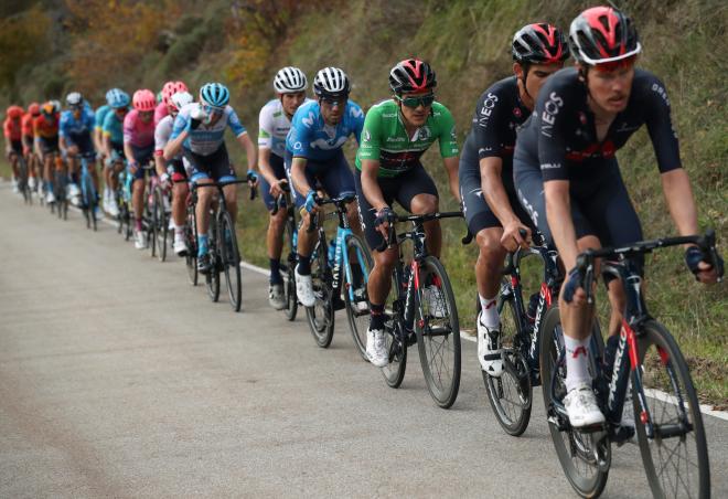 Imagen de la etapa de este domingo (Foto: EFE).