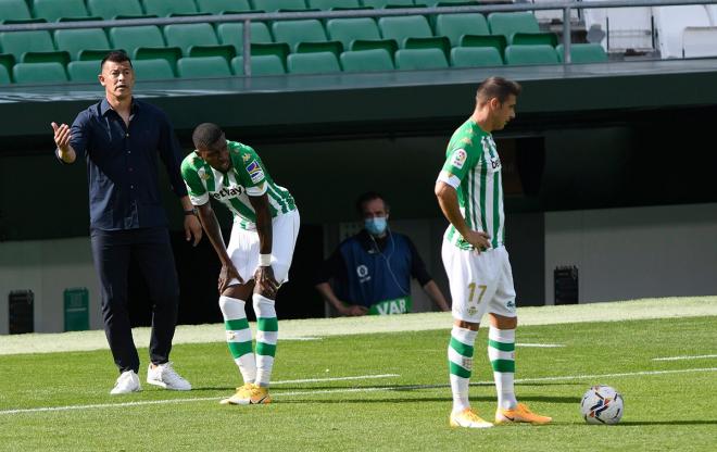 Emerson junto a Joaquín en el Betis-Elche (Foto: Kiko Hurtado)