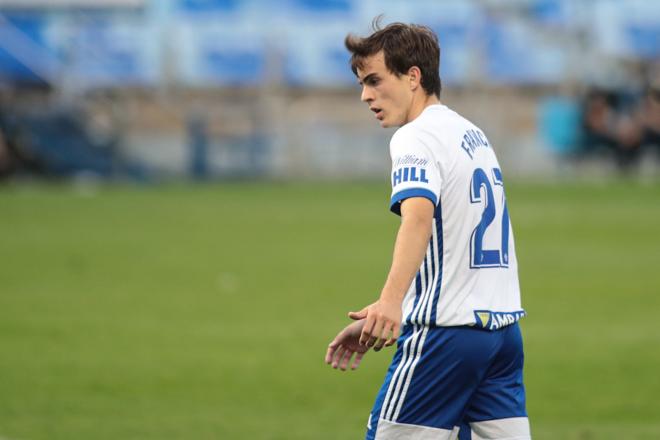 Francho Serrano en su debut con el Real Zaragoza (Foto: Daniel Marzo).