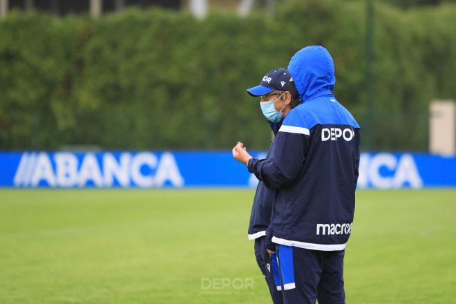 Fernando Vázquez en la Ciudad Deportiva de Abegondo(Foto:RCD)