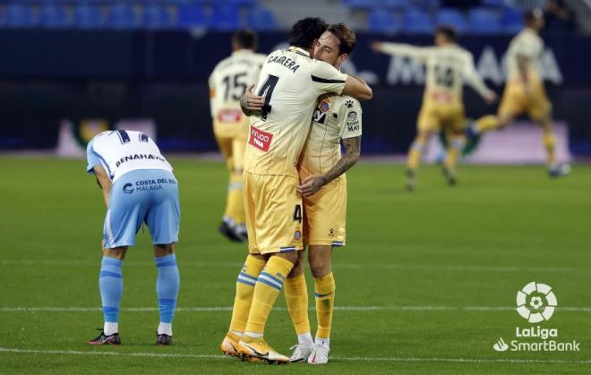 Cabrera y Calero celebran un gol ante Yanis (Foto: LaLiga).