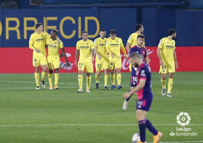 Plano y Weissman se lamentan tras un gol del Villarreal.