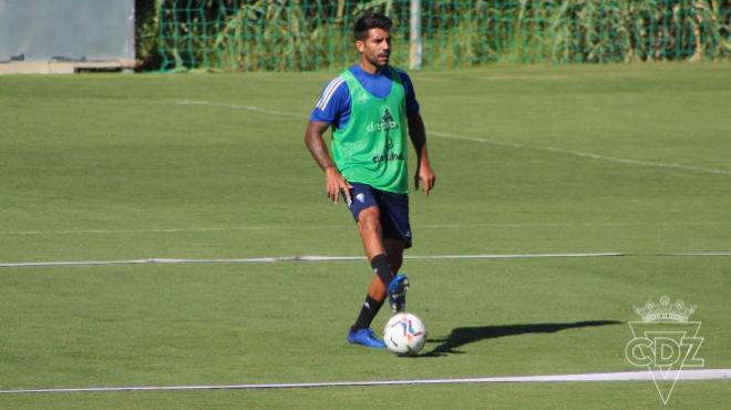 Augusto Fernández, en un reciente entrenamiento (Foto: Cádiz CF).