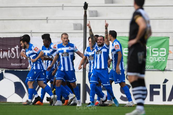 Héctor Hernández celebra su gol ante Unionistas (Foto:RCD)