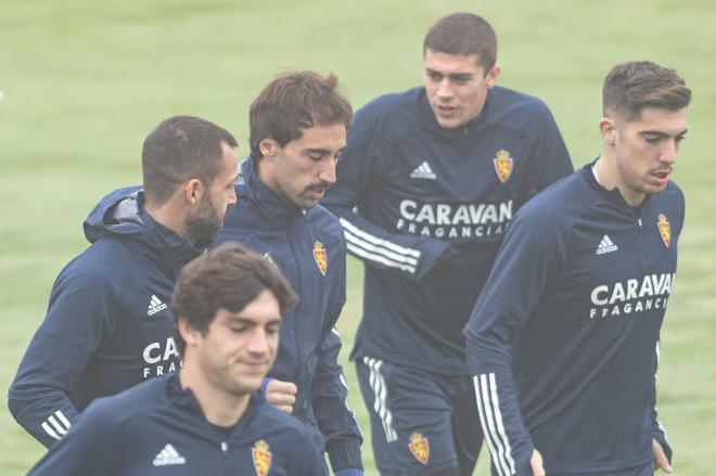 Eguaras en un entrenamiento del Real Zaragoza (Foto: Daniel Marzo).