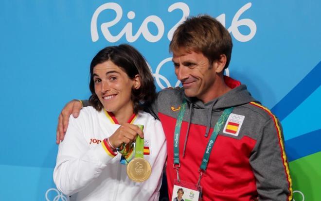 Xabi Etxanit, con Maialen Chourraut en Rio 2016.