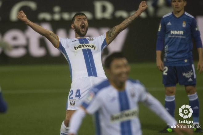 Borja Bastón, celebrando un gol del Leganés (Foto: LaLiga).