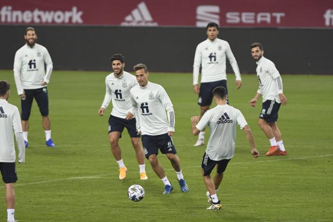 Canales, entrenando con España en La Cartuja (Foto: Kiko Hurtado).