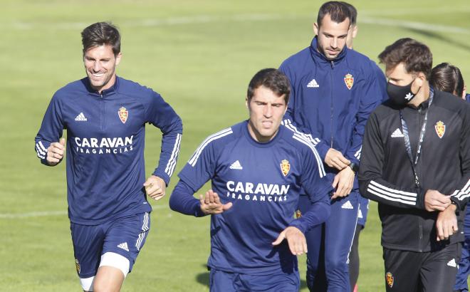 _mg_Adrián en un entrenamiento con el Real Zaragoza.