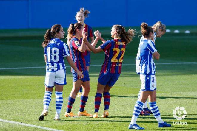Las jugadoras del Barcelona celebran un gol (Foto: LaLiga).