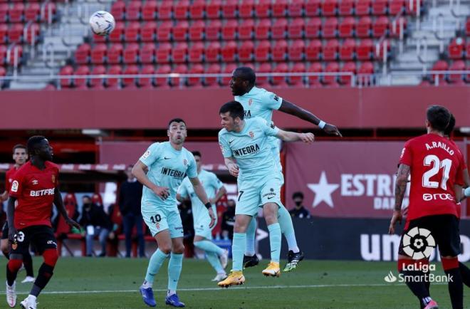 Guille Rosas, en un lance del último Mallorca-Sporting (Foto: LaLiga).