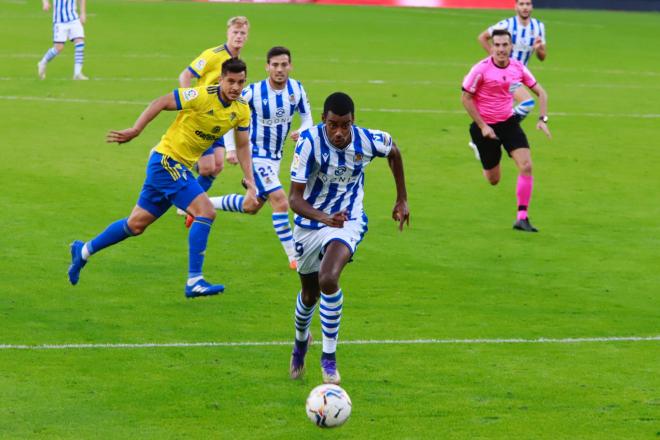 Isak anotó el 0-1 en el Cádiz-Real Sociedad (Foto: Cristo García)