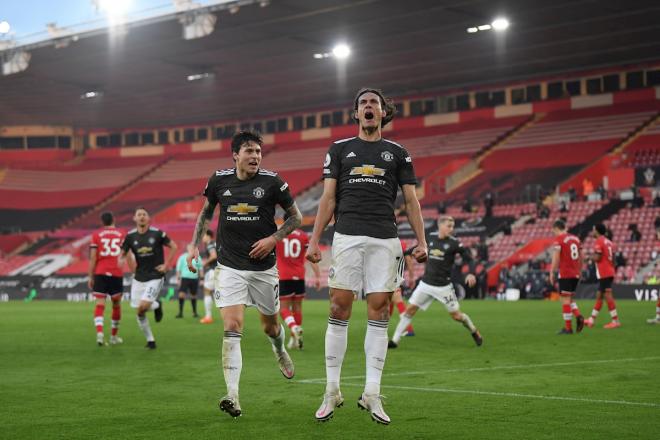 Edinson Cavani celebra un gol con el Manchester United.