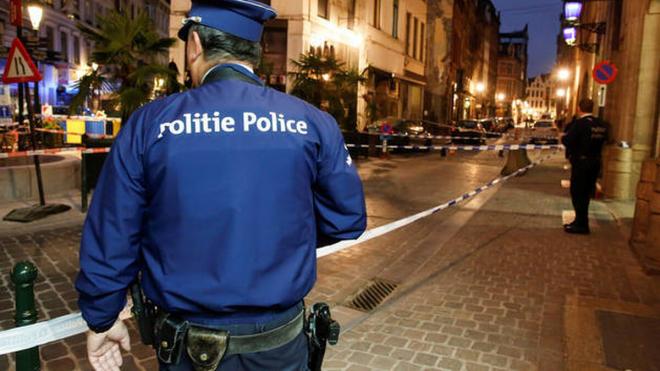 La policía interrumpió la fiesta en Bruselas (Foto: EFE).