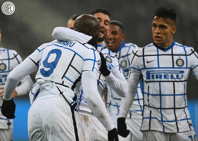 Los jugadores del Inter celebran el gol de Lukaku (Foto: Inter).