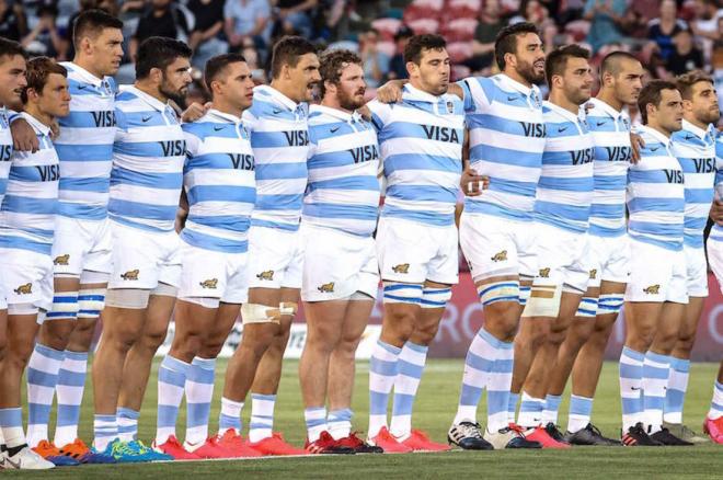 La selección argentina de rugby, ante Nueva Zelanda.