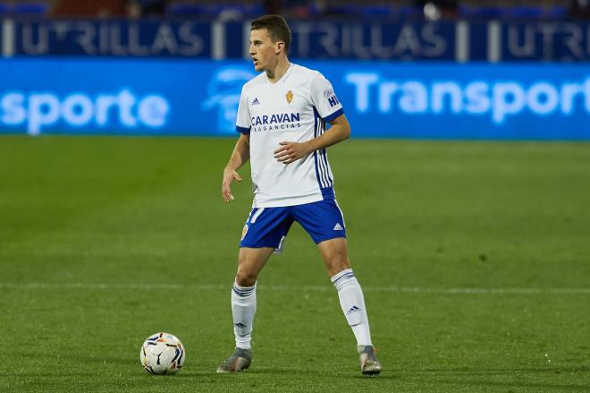 Carlos Nieto, durante un partido del Real Zaragoza (Foto: Daniel Marzo).
