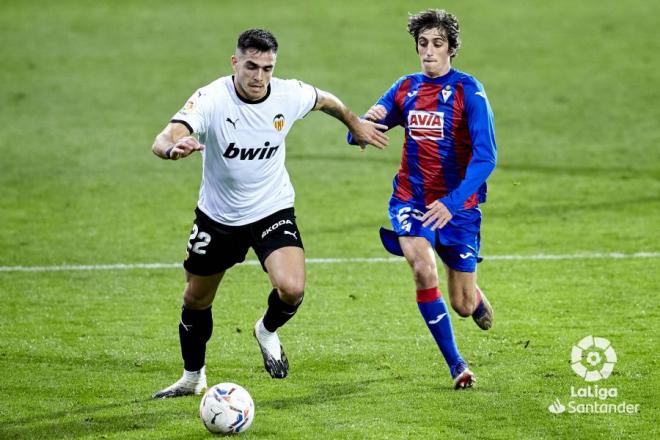 Maxi Gómez y Wass son los dos jugadores que peligran (Foto: Valencia CF)