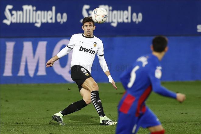 Javi Gracia ha destacado la mejoría defensiva del equipo (Foto: Valencia CF).