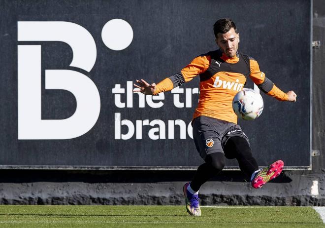Gayà vuelve para el Camp Nou (Foto: Valencia CF)