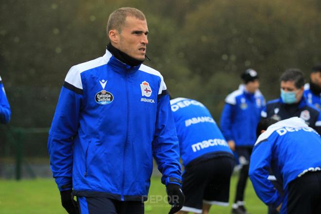 Álex Bergantiños en la Ciudad Deportiva de Abegondo (Foto: RCD).