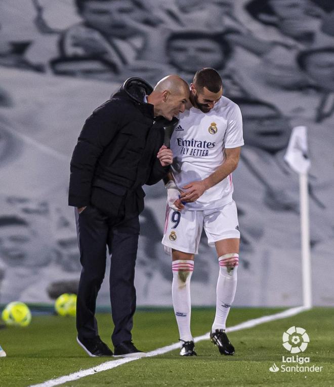 Zidane, junto a Karim Benzema (Foto: LaLiga).