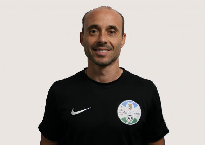 Dimas Carrasco, entrenador del Ciudad de Lucena (Foto: Ciudad de Lucena)