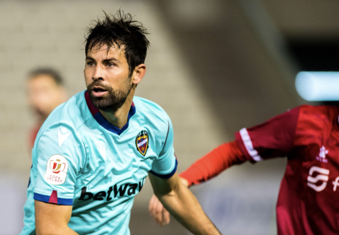 Paco López puso por las nubes a Coke al margen de hablar de fichajes (Fotos: Levante UD)