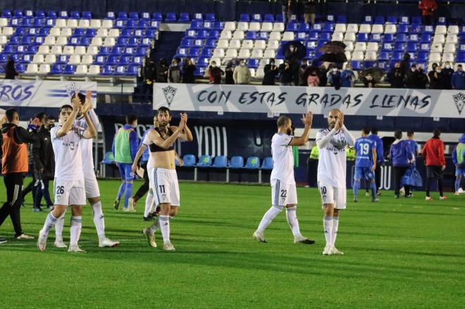 Los jugadores del Marbella, tras eliminar al Lleida (Foto: Marbella FC).
