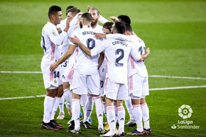 El Real Madrid celebra el primer gol del partido ante el Éibar (Foto: LaLiga).
