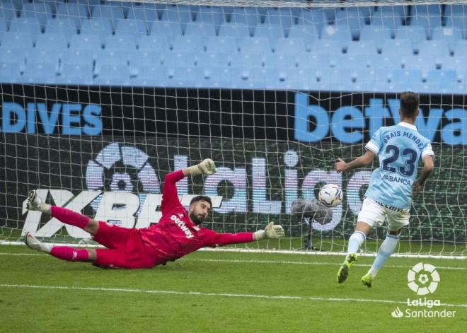 Segundo gol de Brais Méndez en el Celta-Alavés (Foto: LaLiga):
