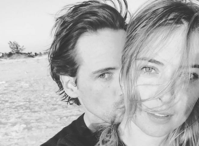 Sharapova comparte una imagen junto a Gilkes en redes sociales (FOTO: Instagram).