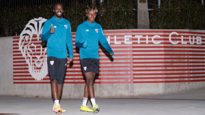 Los dos hermanos, Iñaki y Nico Williams, tras un entrenamiento en Lezama (Foto: Athletic Club).