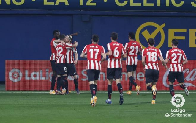 Los jugadores del Athletic celebran el gol de Iñaki Williams al Villarreal (Foto: LaLiga).