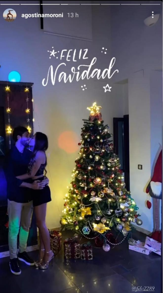 Felicitación de Navidad de Franco Vázquez y su esposa.