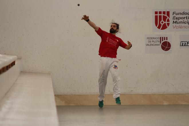 Adrián campeón del Individual de escala i corda