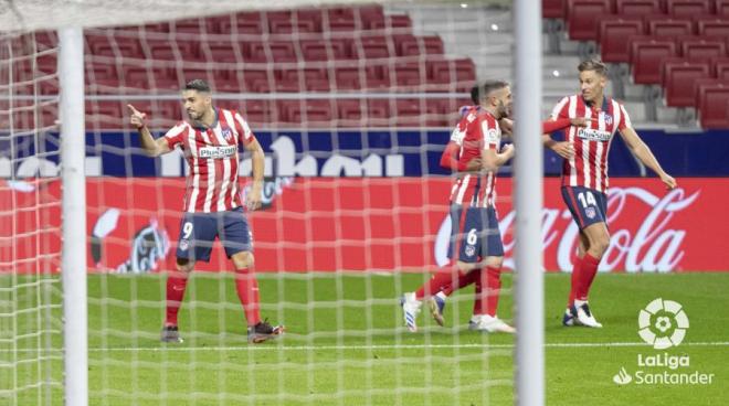 Luis Suárez celebra su gol en el Atlético-Getafe (Foto: LaLiga).