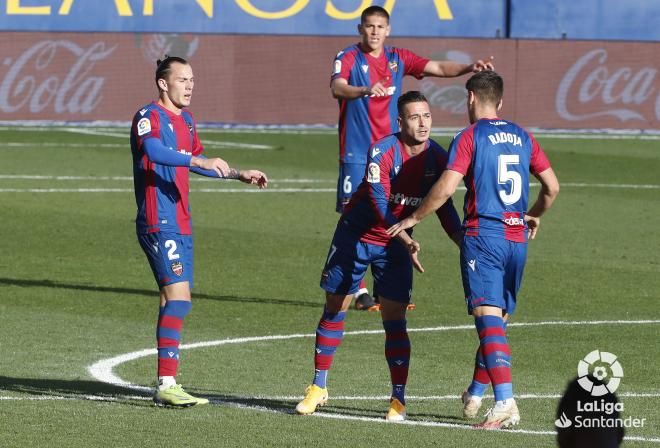 Sergio León celebra su gol en el Villarreal-Levante (Foto: LaLiga).