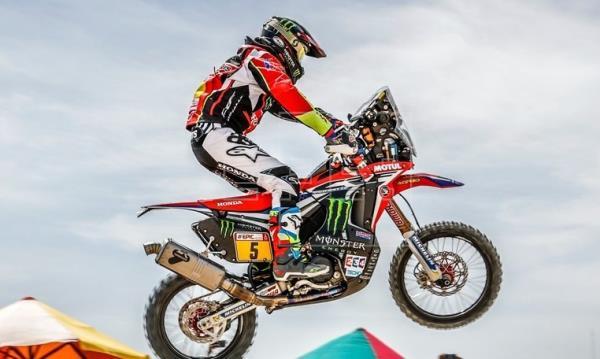 El valenciano Joan Barreda gana la segunda etapa y es el nuevo líder en motos (Foto: EFE)