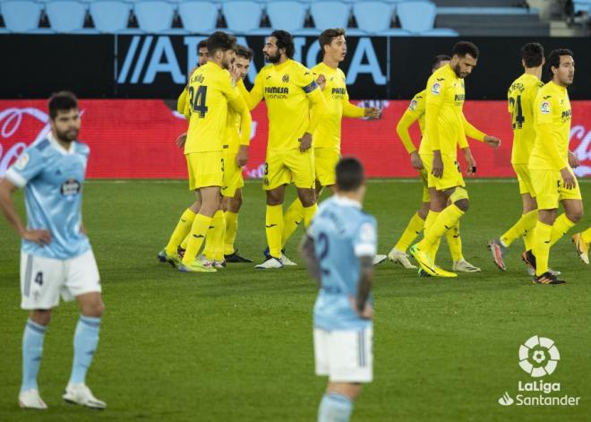 Araujo y Mallo se lamentan tras haber encajado un gol ante el Villarreal (Foto: LaLiga).