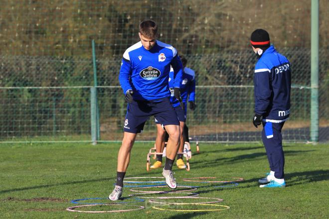 El canterano del Dépor Iván Guerrero entrenando en Abegondo (Foto:RCD).