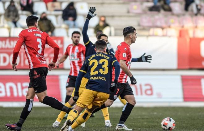 Lance del partido entre el Zamora y el Dépor en el Ruta de la Plata (Foto: RCD).