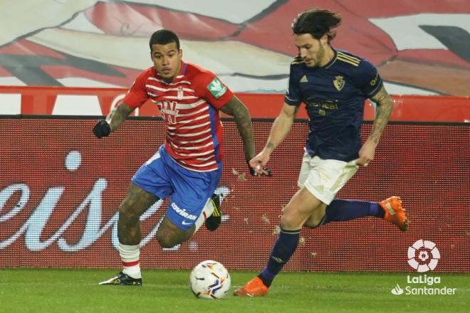 Kenedy, ante Juan Cruz (Foto: LaLiga).