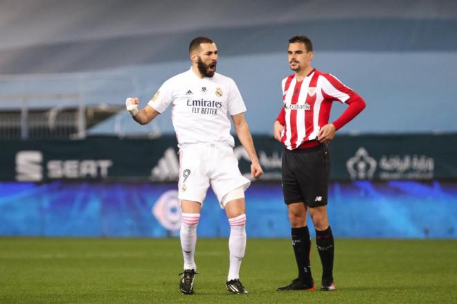 Karim Benzema celebra su gol en el Real Madrid-Athletic de Supercopa (Foto: RFEF).