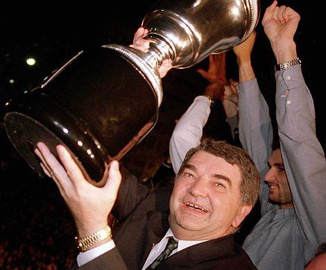Miki Vukovic fue el entrenador de aquel equipo que hizo historia. (Foto: EFE)