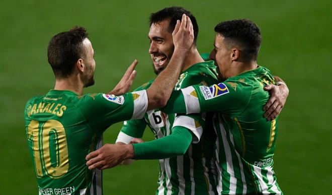 Celebración del gol de Borja Iglesias (Foto: Kiko Hurtado)..jpeg