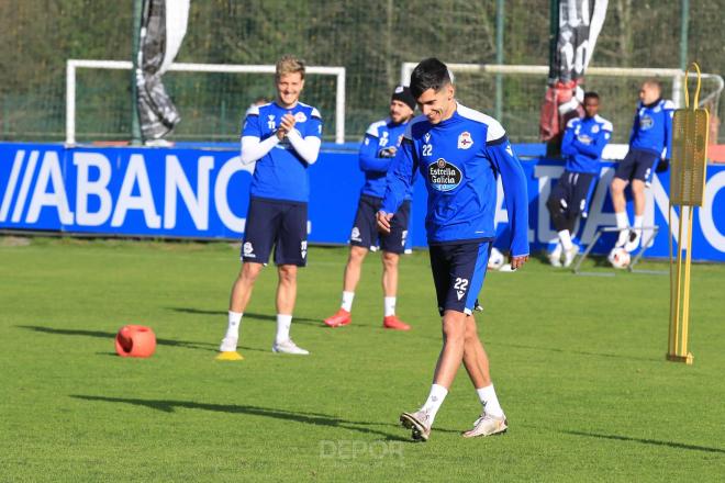 Diego Villares en su primer entrenamiento con el Dépor (Foto: RCD).