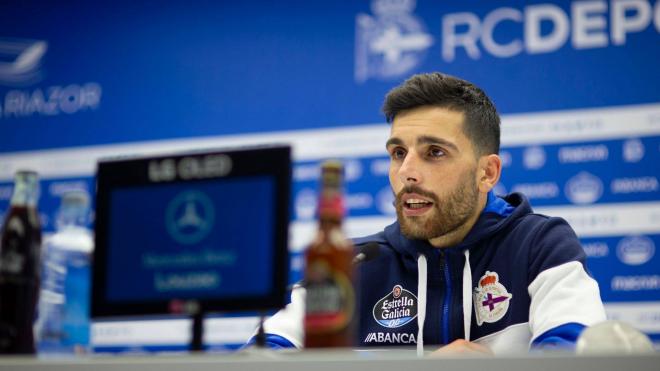 Eneko Bóveda en la sala de prensa de Riazor (Foto: RCD).